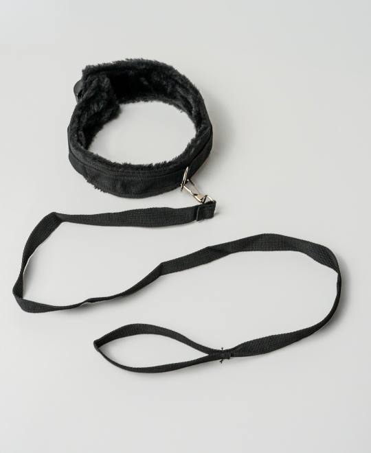 Collare bondage nero